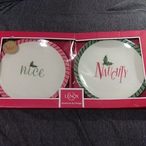 Lenox holiday plates